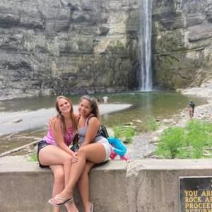 Meet your Posher, Taylor